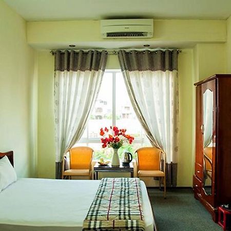 Ngoc Binh Hotel Hue Exterior foto