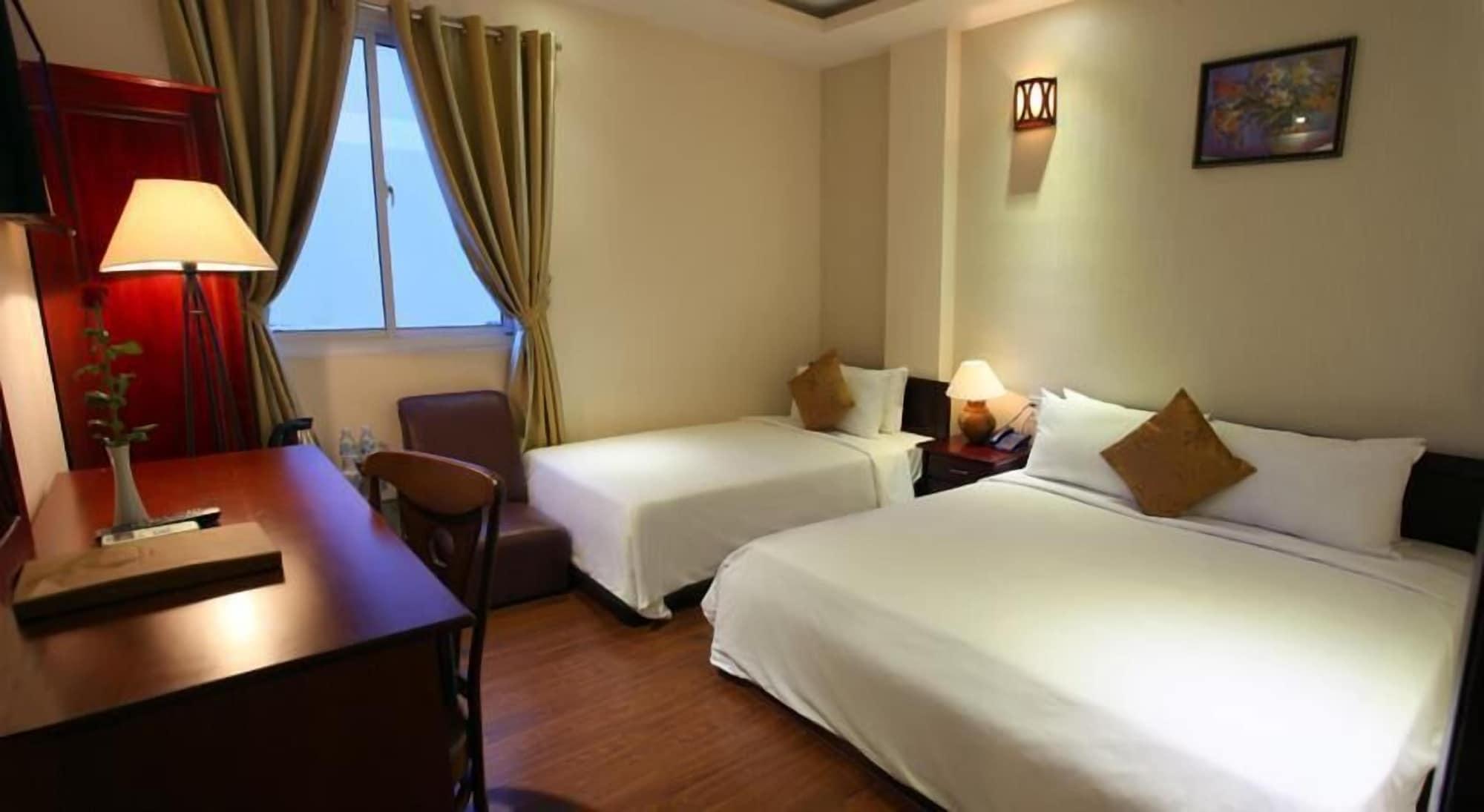 Ngoc Binh Hotel Hue Exterior foto